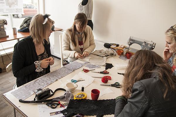 Maak je eigen kanten lingerie! — foto 1