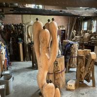 Workshop beeldhouwen in hout en steen