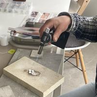 Sieraden workshop, zilveren bedeltjes
