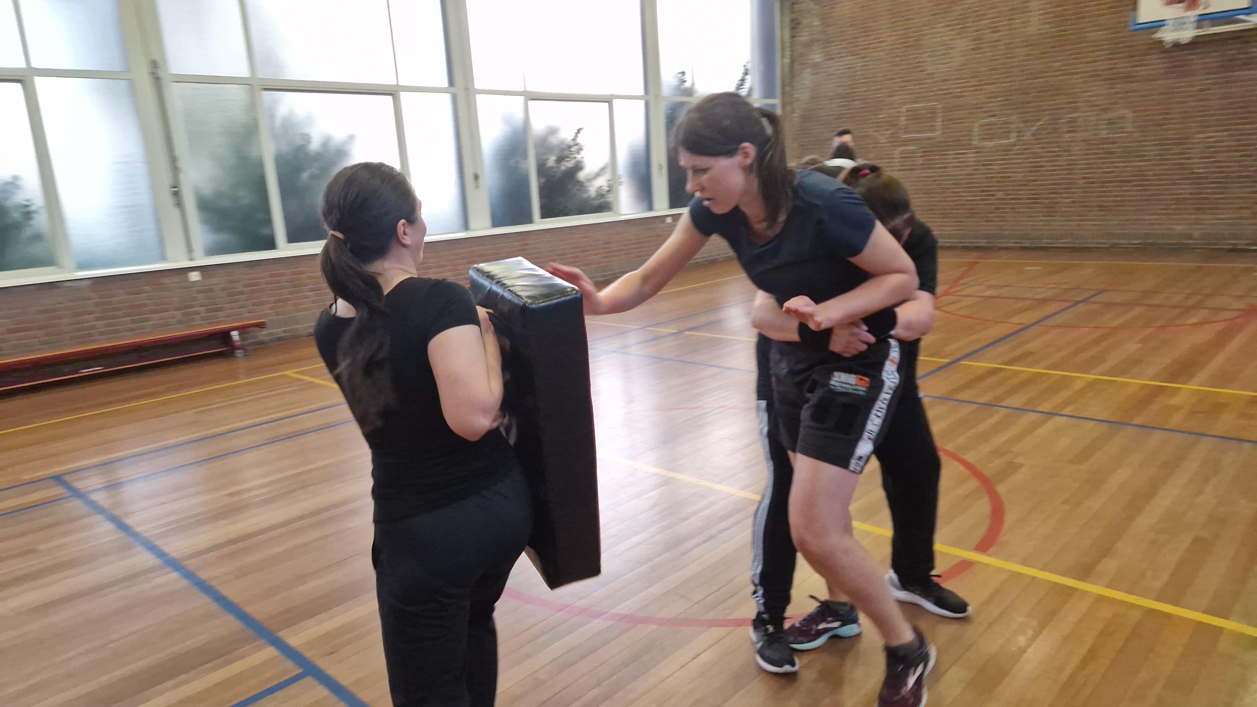 Cursus Zelfverdediging voor Vrouwen — foto 2