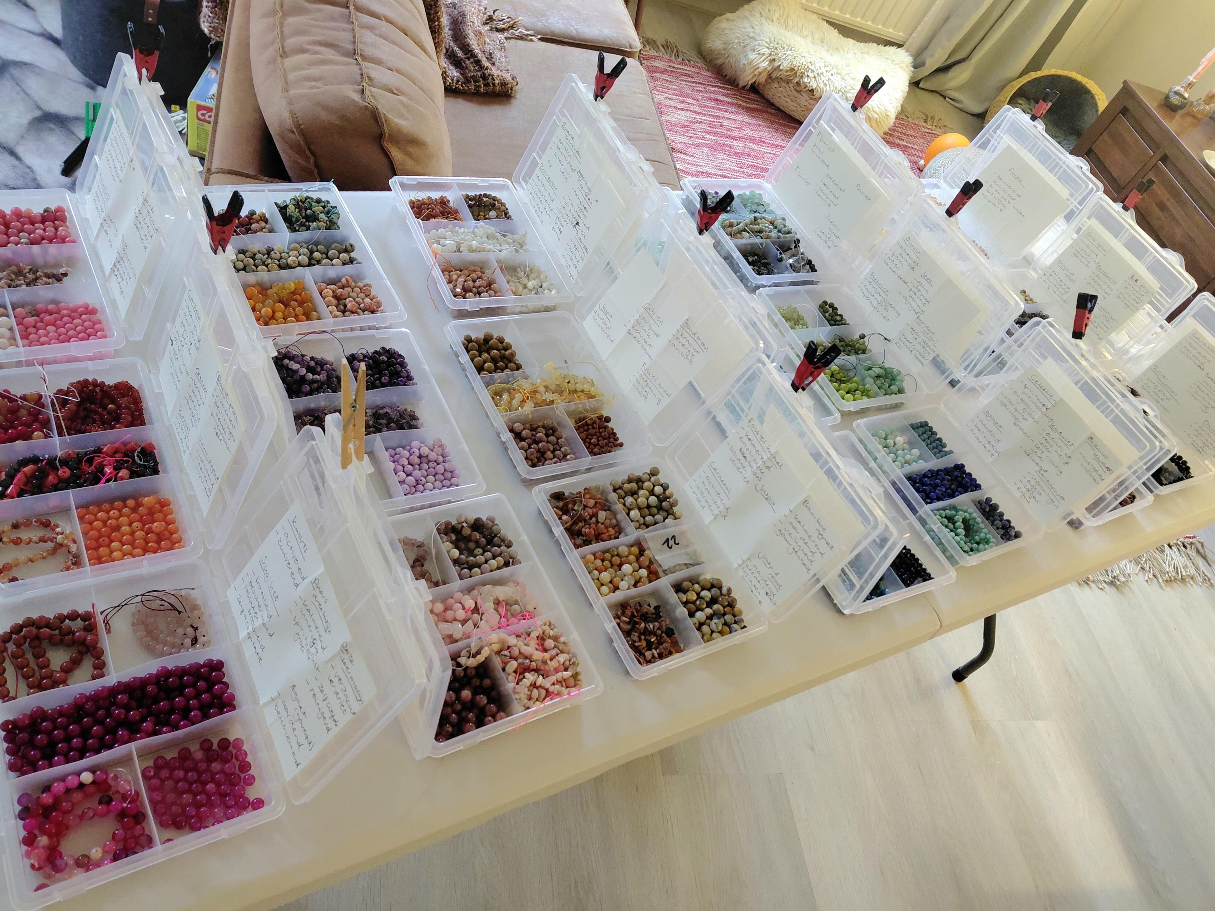 Workshop edelsteen wikkelarmband maken  — foto 3