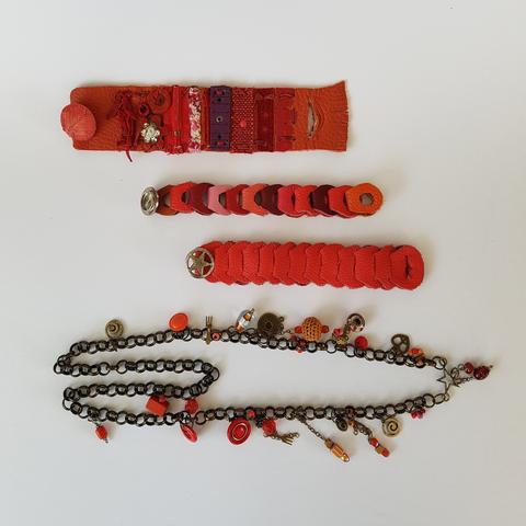 Leren armband of bijzondere ketting maken